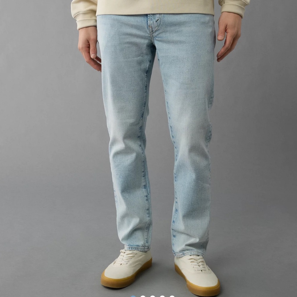 American eagle light was slim jeans